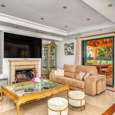 Dream Deluxe By Interhome Marbella