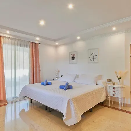 Villa Dream Deluxe By Interhome Marbella